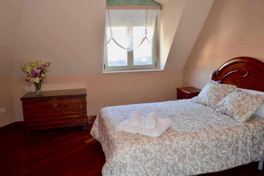 פונטדאומה Fantastico Duplex De 4 Habitaciones En El Camino Ingles. מראה חיצוני תמונה